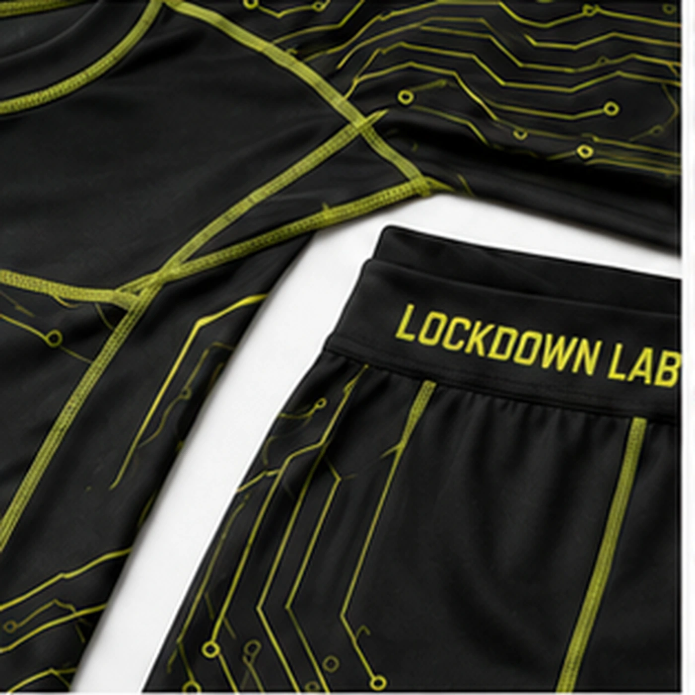 Lockdown Lab Compression Set — fabric and construction details